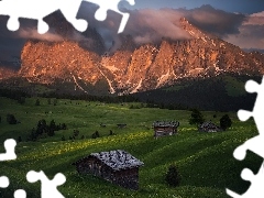 Chmury, Góry Sassolungo, Dolina, Domy, Val Gardena, Dolomit
