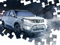 Białe, Suzuki Vitara