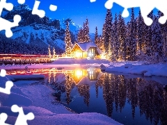Emerald Lake, Zima, Oświetlony, Dom, Las, Kanada, Prowincja