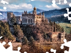 Rocchetta Mattei, Wzgórza, Włochy, Drzewa, Gmina Grizzana Morandi, Pałacyk, Zamek, Jesień