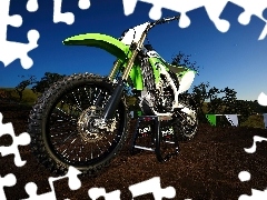 Kawasaki KX450F, Podstawka