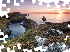 Zachód słońca, Morze Celtyckie, Kornwalia, Skały, Boscastle, Roślinność, Anglia