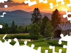 Zachód słońca, Staw, Cabot, Most, Zadaszony, Stan Vermont, Drzewa, Lato, Stany Zjednoczone, AM Foster Covered Bridge, Drzewa, Góry