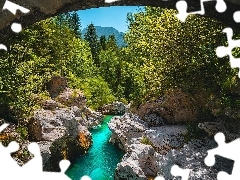 Rzeka Socza, Drzewa, Bovec, Skały, Słowenia