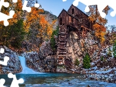 Rzeka Crystal River, Skały, Stany Zjednoczone, Drzewa, Kolorado, Crystal Mill, Młyn, Jesień