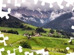 Santa Maddalena, Mgła, Lasy, Dolomity, Drzewa, Kościół,