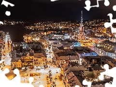 Miasto, Noc, Norwegia, Domy, Arendal, OĹwietlone, Zima, KoĹciĂłĹ