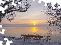 Drzewo, ZachĂłd sĹoĹca, Ĺawka, Jezioro, Zima