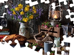 Kubki, Babka, Lampa, Kawa, Kompozycja. Bukiet kwiatĂłw