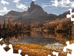 Alpy, Jesień, Lago Federa, Jezioro, Drzewa, Włochy, Trawa, Dolomity, Góry, Żółta, Brązowe