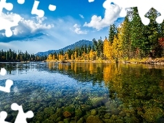Kamienie, Jesień, Góry, Chmury, Drzewa, Jezioro