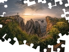 Wybrzeże, Hiszpania, Skały, Costa Quebrada, Chmury, Człowiek, Piorun, Morze, Kantabria, Błyskawica, Zachód słońca