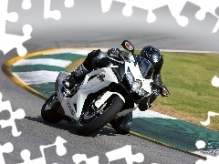 Tor, Wyścigowy, Suzuki GSX-R600