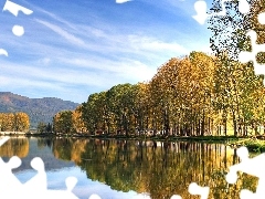 Niebo, Wzgórza, Jezioro, Drzewa