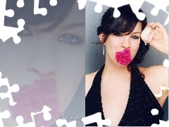 róża, Liv Tyler