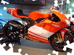 Ducati Desmosedici, Pomarańczowe