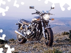Naked, Yamaha XJR1300