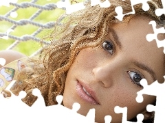 Shakira, Piękna