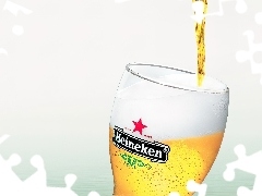 Heineken, piana, Piwo