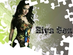 Biżuteria, Koszulka, Riya Sen, Kolorowa