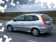 Nissan Almera Tino