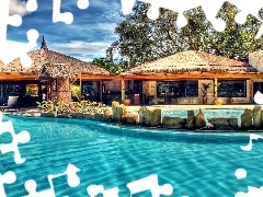 Basen, Hotel